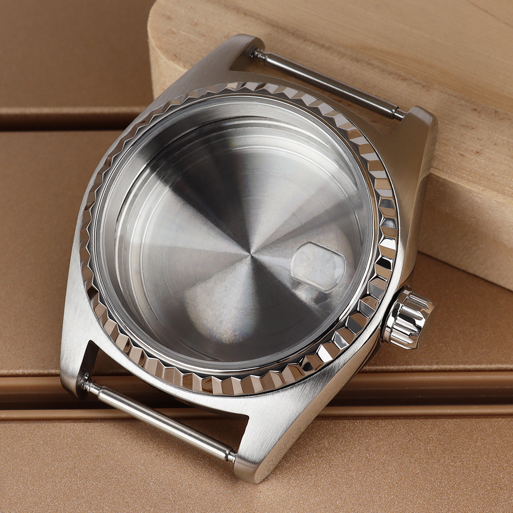 Casse per orologi NH35 36 in a - Reel Case recensione e prezzo